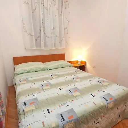 Ivan 41 * Póla